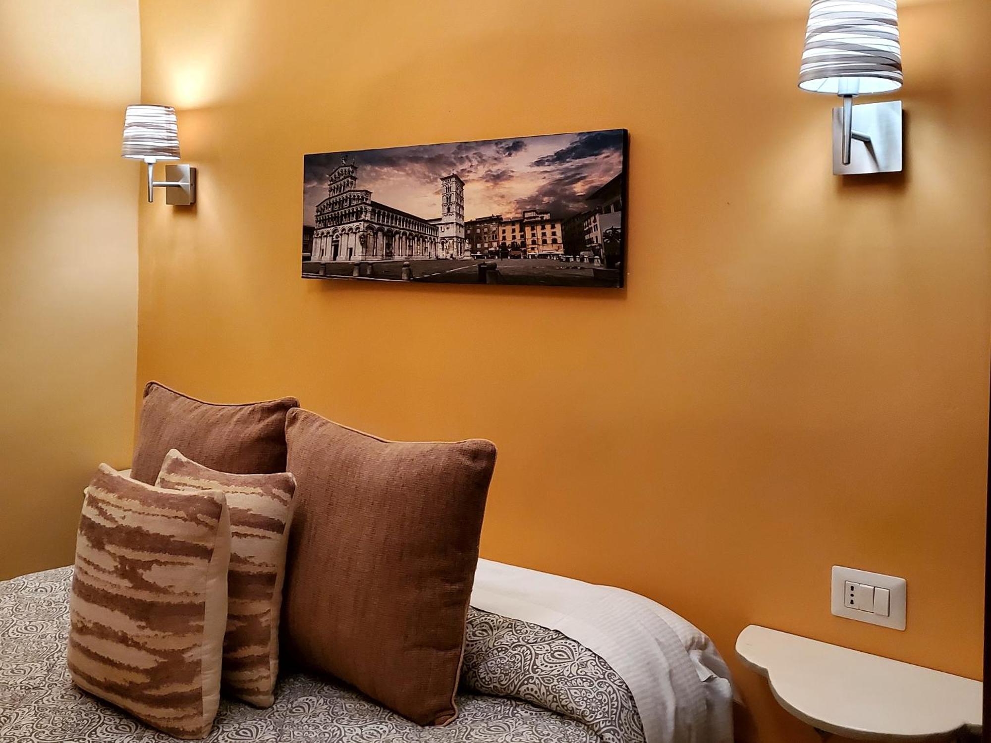 فندق Residenza Fillanfi لوكا الغرفة الصورة